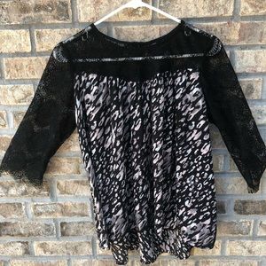 Adorable women’s shirt.